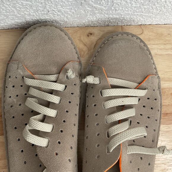 On Foot Taupe Perforated Suede Slip On Barefoot Sneakers Women Size 40/8.5 Spain - Picture 7 of 12